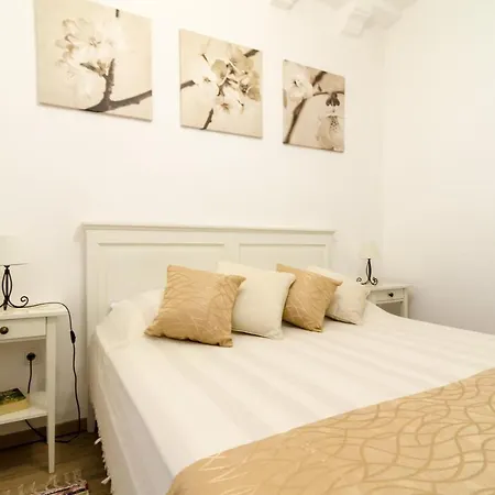 Old Town Charming 3*