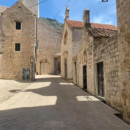 Charming In Old Town Vendégház