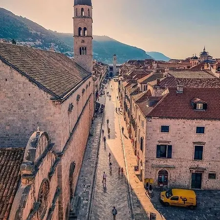 Charming In Old Town Penzion *